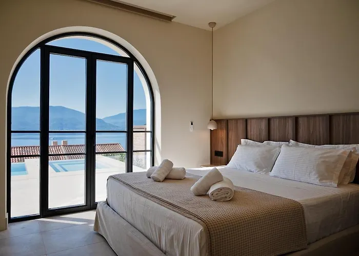 White Arch Agia Efimia