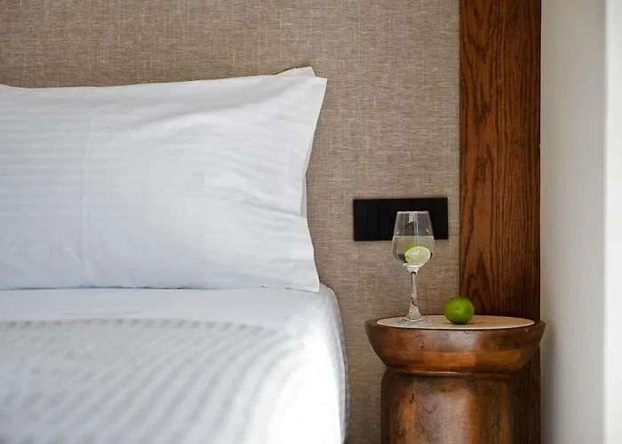 White Arch * Agia Efimia