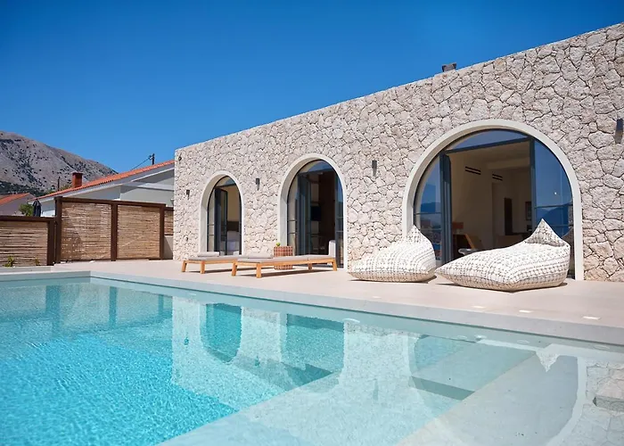 White Arch Villa Agia Efimia