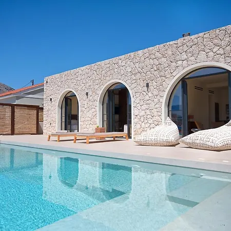 White Arch Willa Agia Efimia