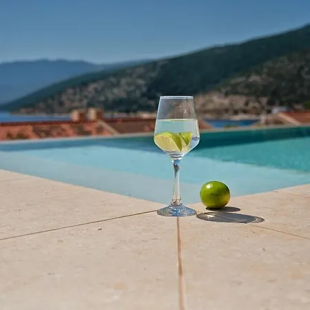 White Arch Willa Agia Efimia